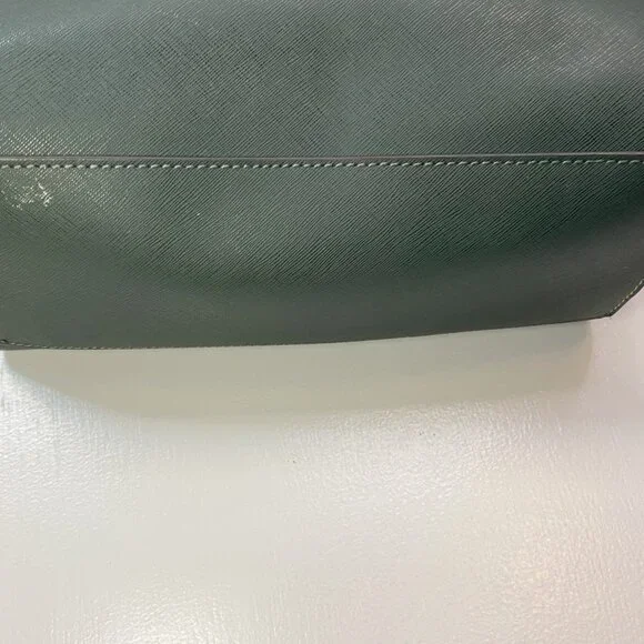 Calvin Klein Green and white shoulder bag - Picture 7 of 13
